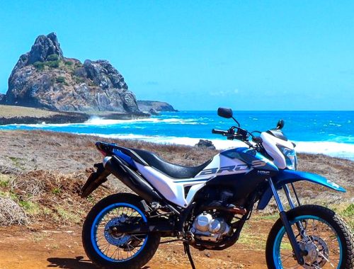moto fernando de noronha